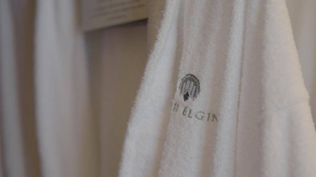 Lord Elgin 4*