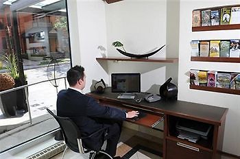 Bostonian Executive Suites Hotel