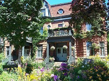 King Edward Bed & Breakfast 4*