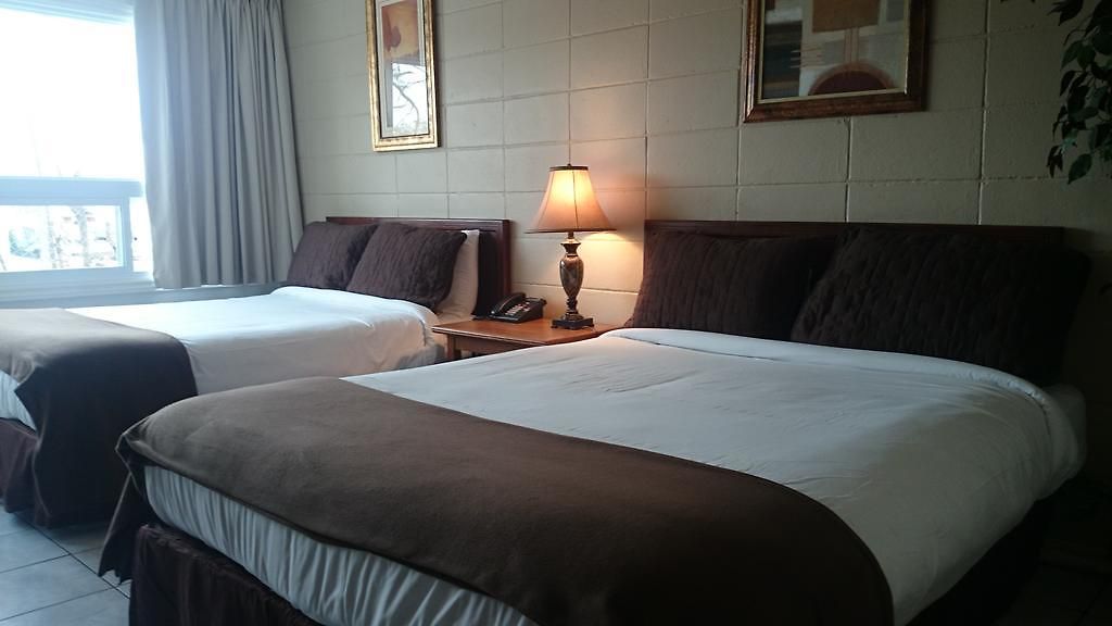 Richmond Plaza Motel