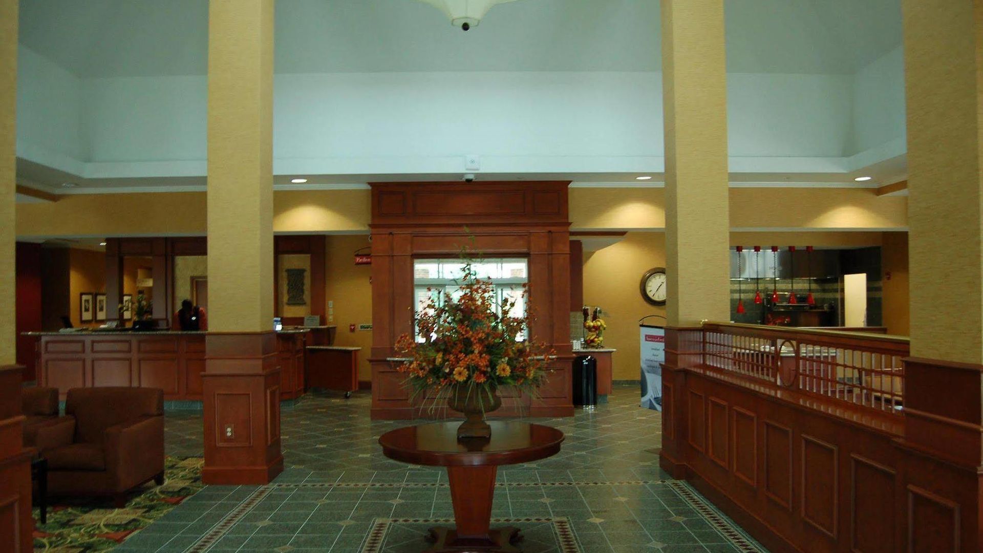 Hilton Garden Airport Hotel Ottawa