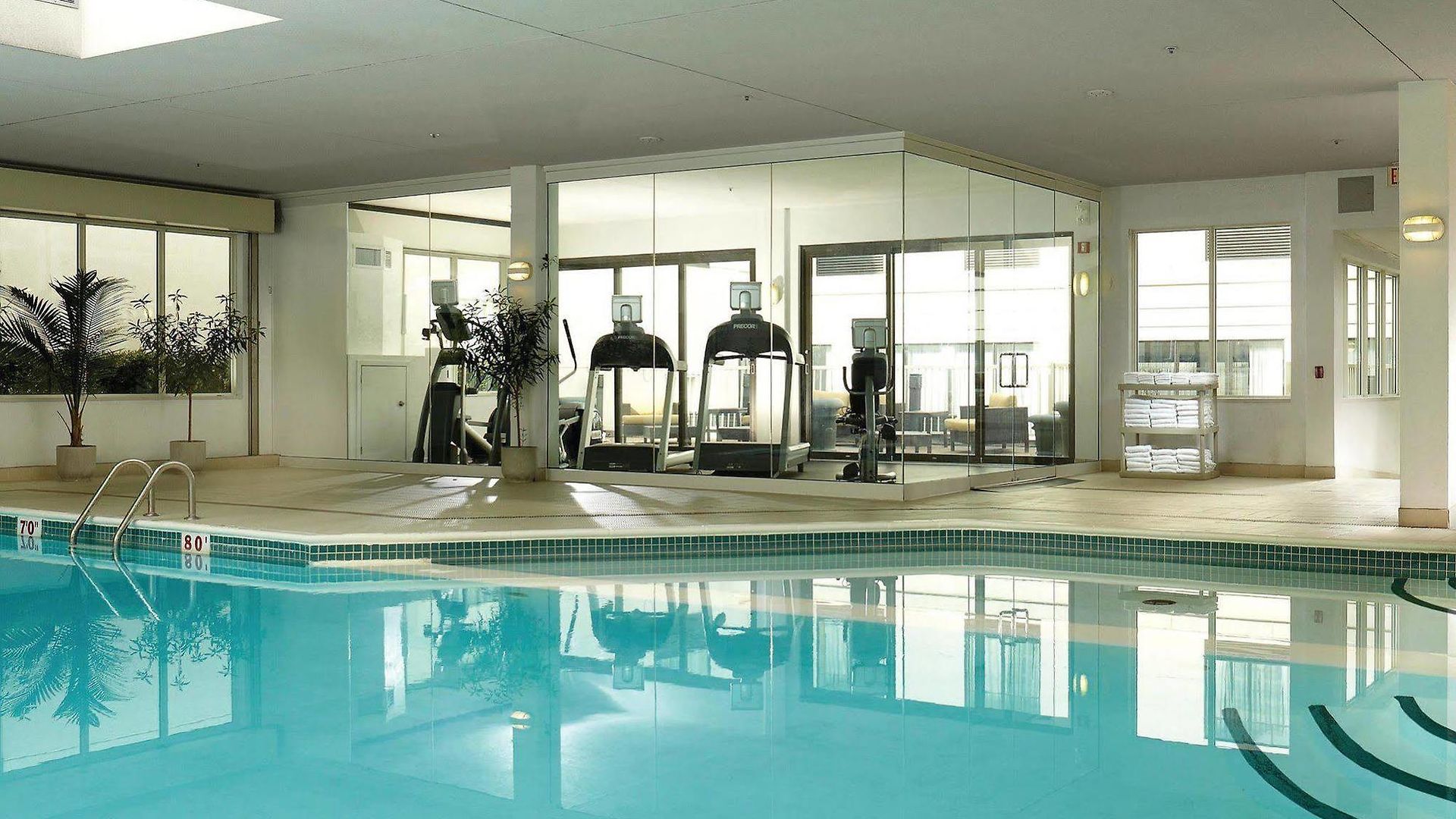 Courtyard By Marriott Downtown 3*