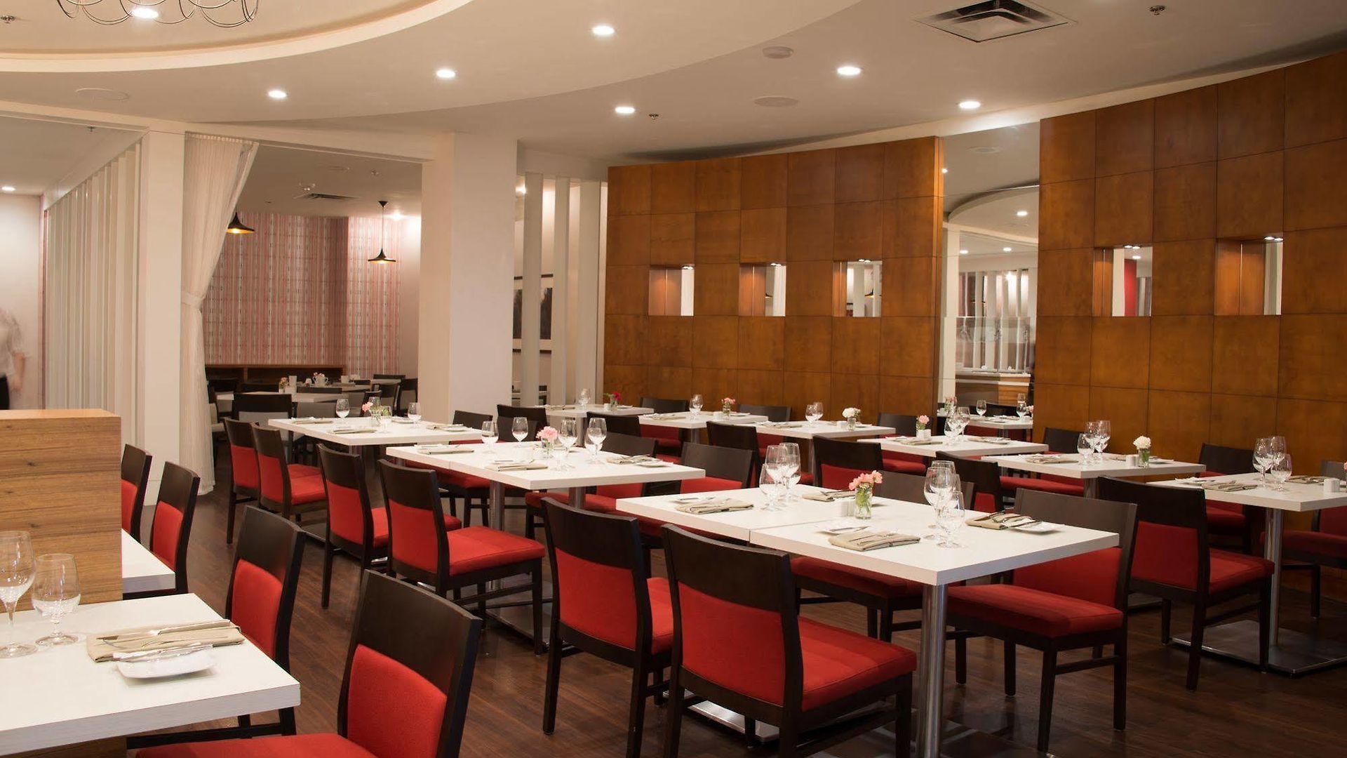 Delta By Marriott Centre