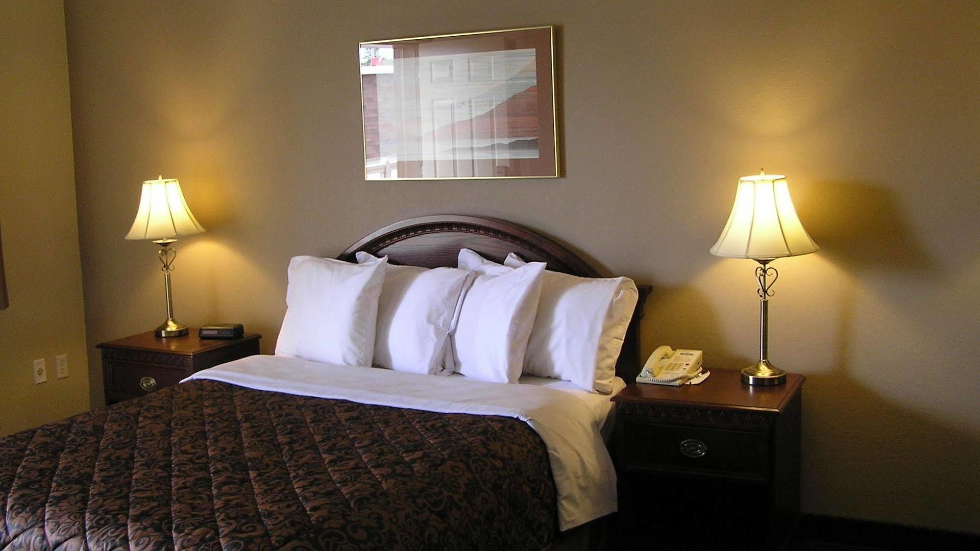 Value 2* Ottawa