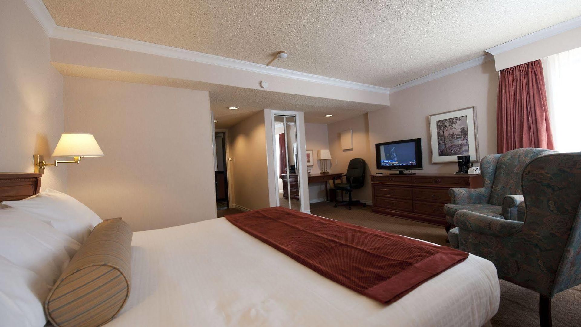 Hotel Capital Hill & 3*