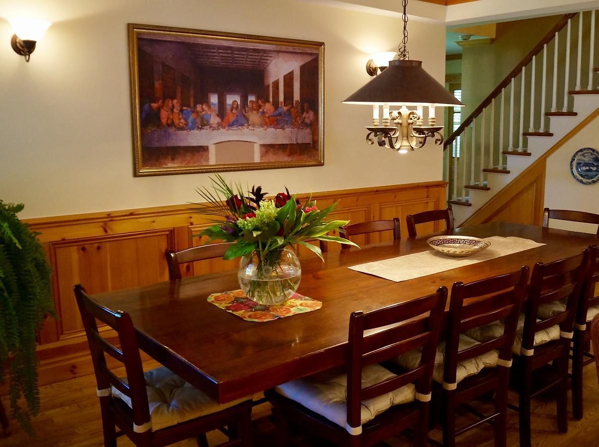 Bed & Breakfast East Eden