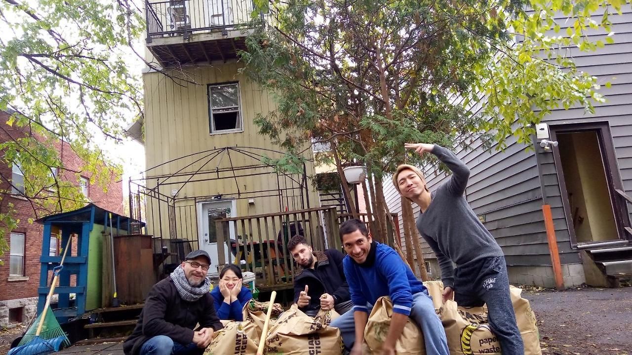 Backpackers *