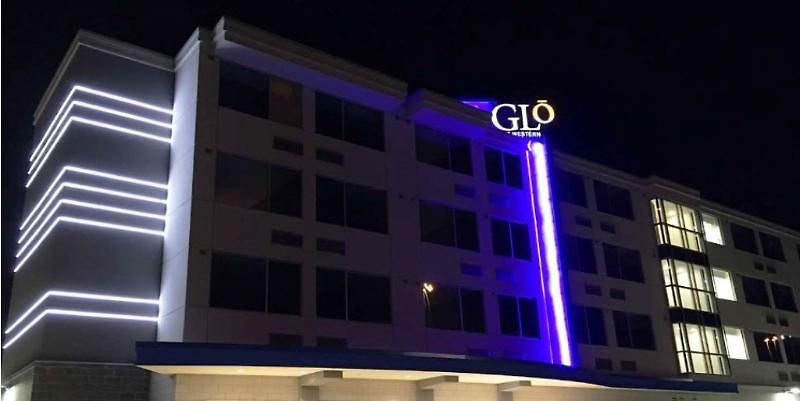 Hotel Glo Western Kanata West Ottawa