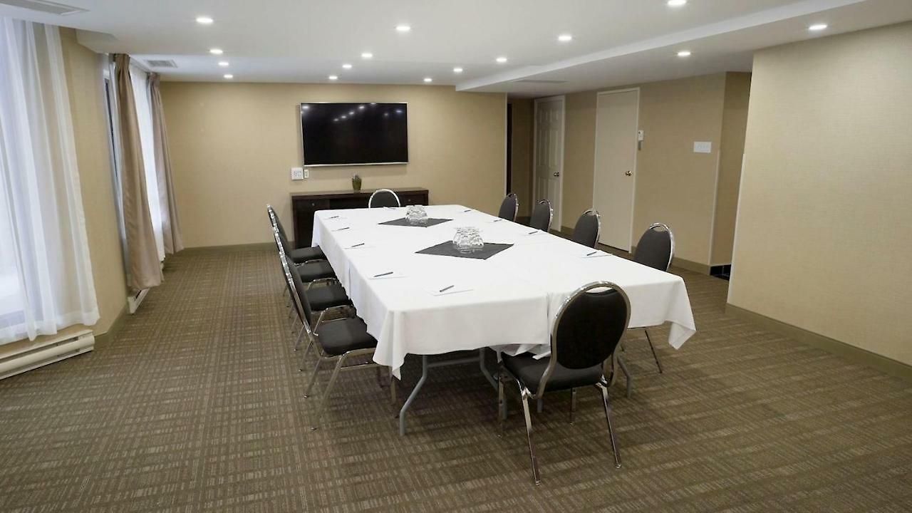Les 4* Ottawa