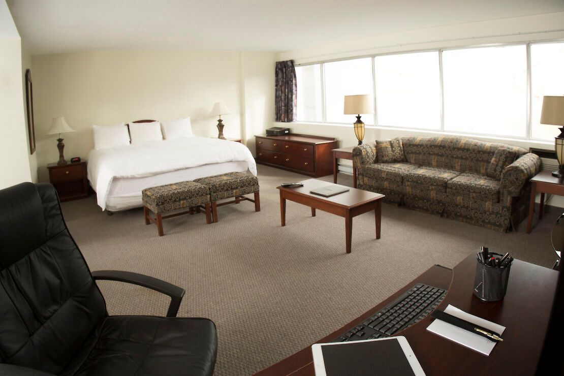 Aparthotel The Business