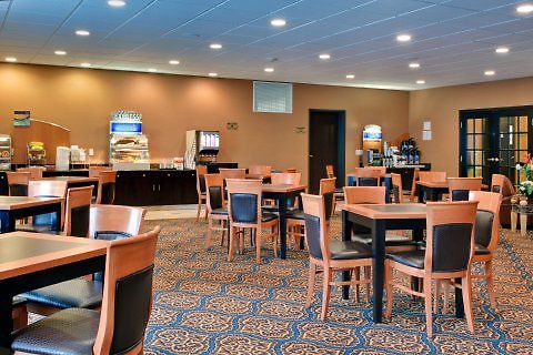 Hotel Express & West - Nepean By Ihg Ottawa