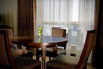 Minto Suite Hotel