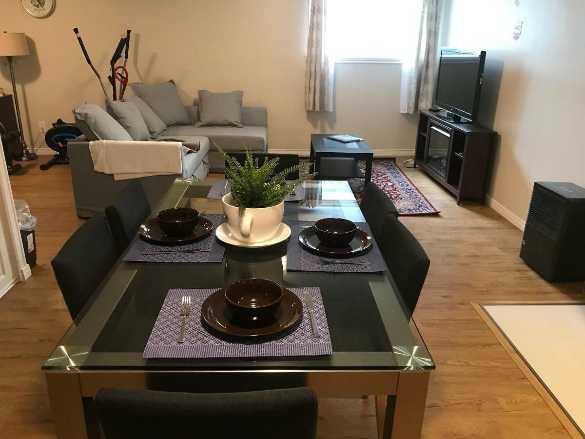 Self Check-in Spacious With Full Kitchen