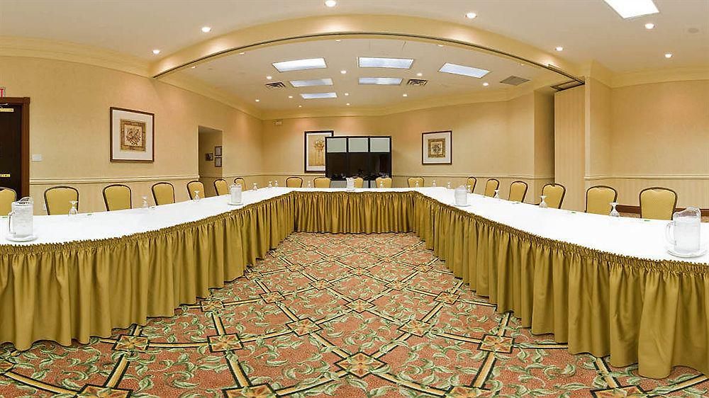 & Ottawa-downtown Hotel
