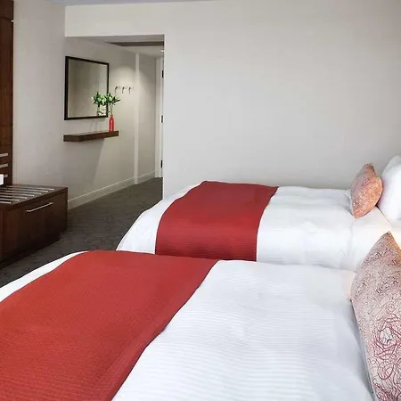 Delta By Marriott Centre 4*