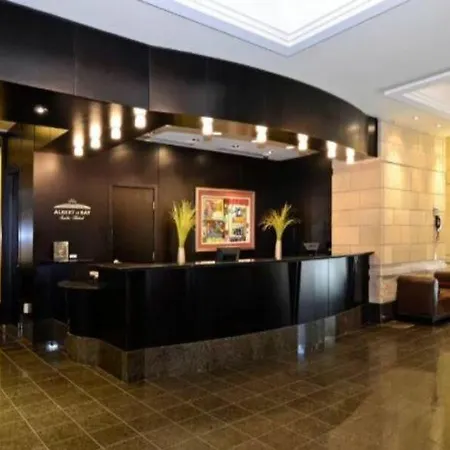 At Bay Hotel 3*