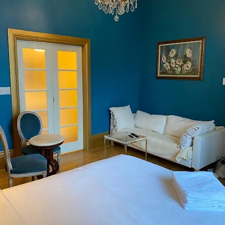 Gold Door 2*