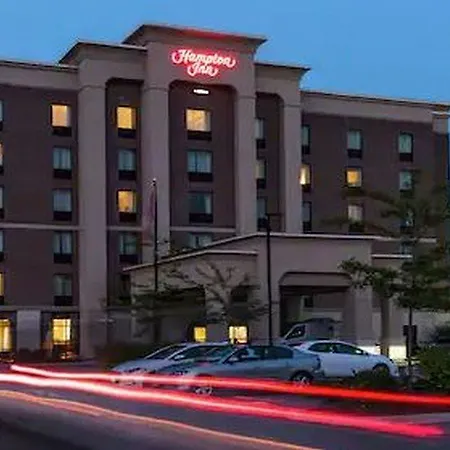 Hampton By Hilton Airport