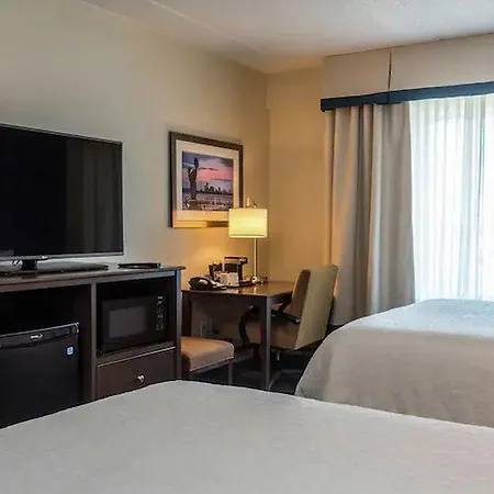 Hampton By Hilton Airport Ottawa
