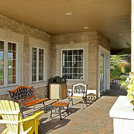 Fairfield & By Marriott Kanata