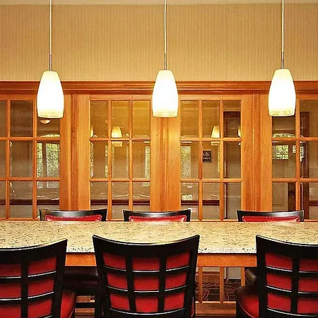 Fairfield & By Marriott Kanata Hotel