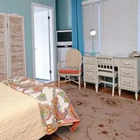 Mcgee's Bed & Breakfast Ottawa