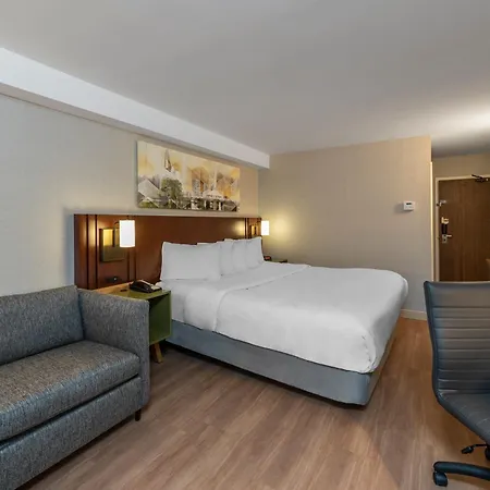 Inn Comfort Kanata West