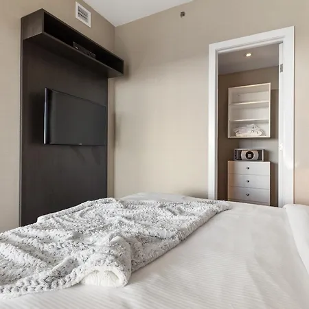 Soho Residences Lisgar 4*