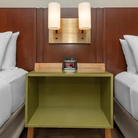 Comfort East Inn Ottawa