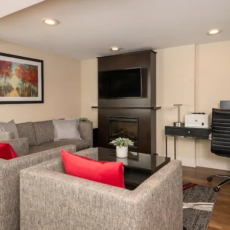 Comfort East Inn Ottawa