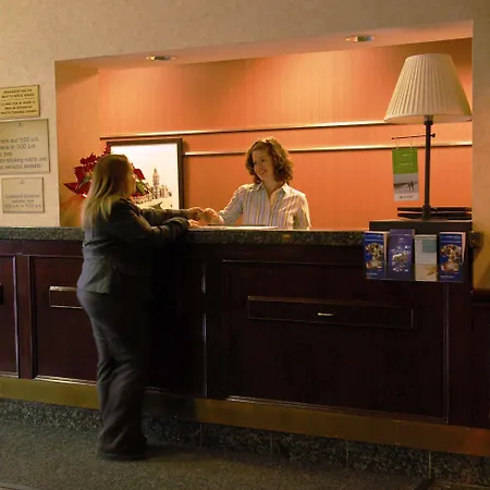 Hampton By Hilton 3*