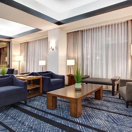Hotel East By Ihg Ottawa
