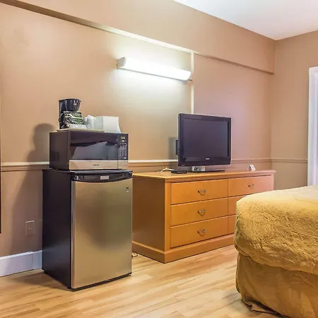 Econo Downtown Lodge Ottawa