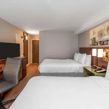 Inn Comfort Kanata West