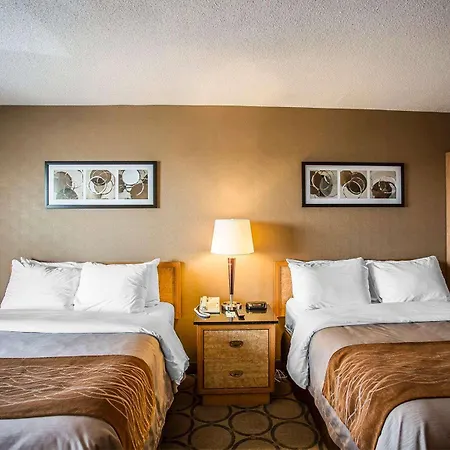 Comfort East 4* Ottawa