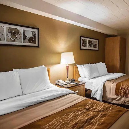 Comfort East Inn