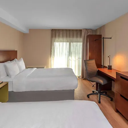 Comfort East Inn Ottawa
