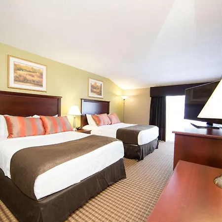 Hotel Western Kanata And Conference Centre 3*