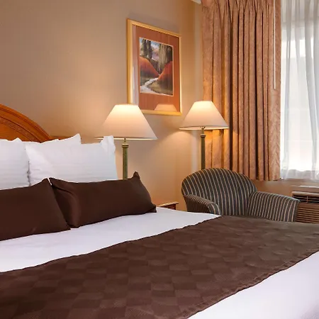 Western Kanata And Conference Centre Hotel
