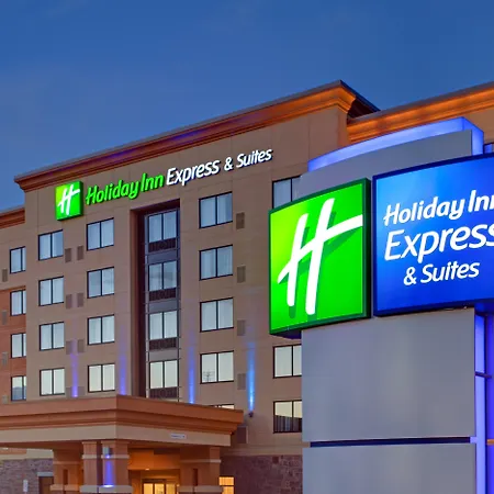 Express & West - Nepean By Ihg Hotel 2*