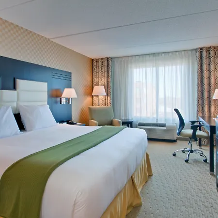 Express & West - Nepean By Ihg Ottawa