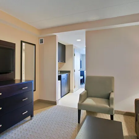 Hotel Express & West - Nepean By Ihg Ottawa
