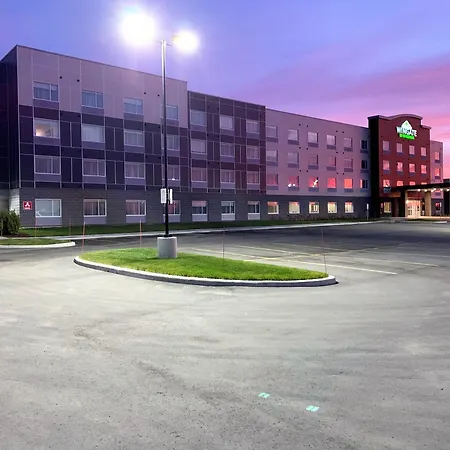 Hotel Wingate By Wyndham Kanata West 3*