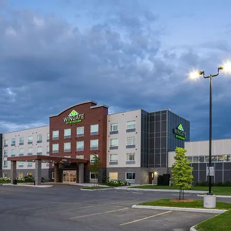 Wingate By Wyndham Kanata West Hotel