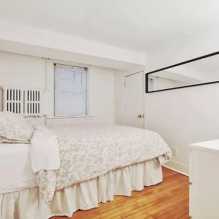 5beds Kitchen Core Area 2parking Ottawa