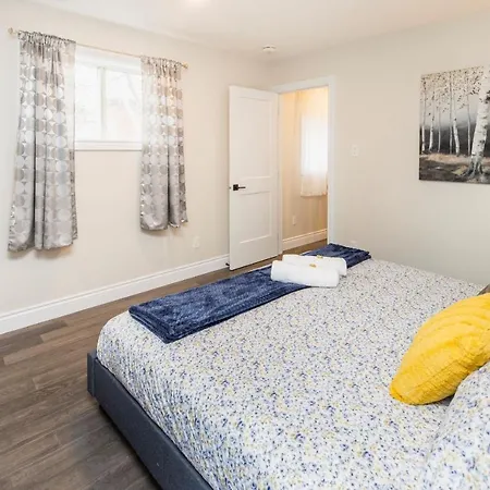 2br Units W King Bed - Near Byward Market Apartment
