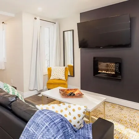 2br Units W King Bed - Near Byward Market *
