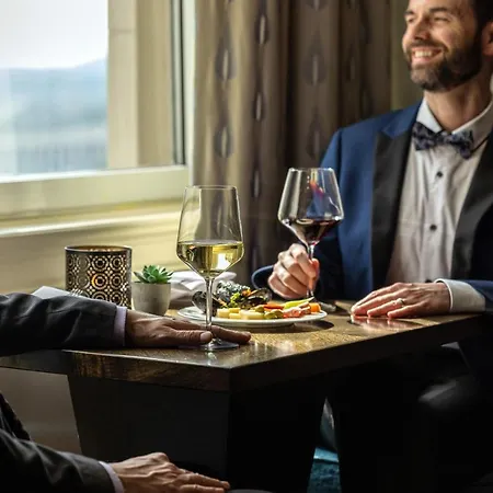 Hotel Fairmont Chateau Laurier Gold Experience 5*