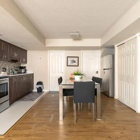 Self Check-in Spacious With Full Kitchen