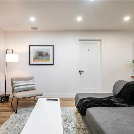 Guest house The Monarch 3*